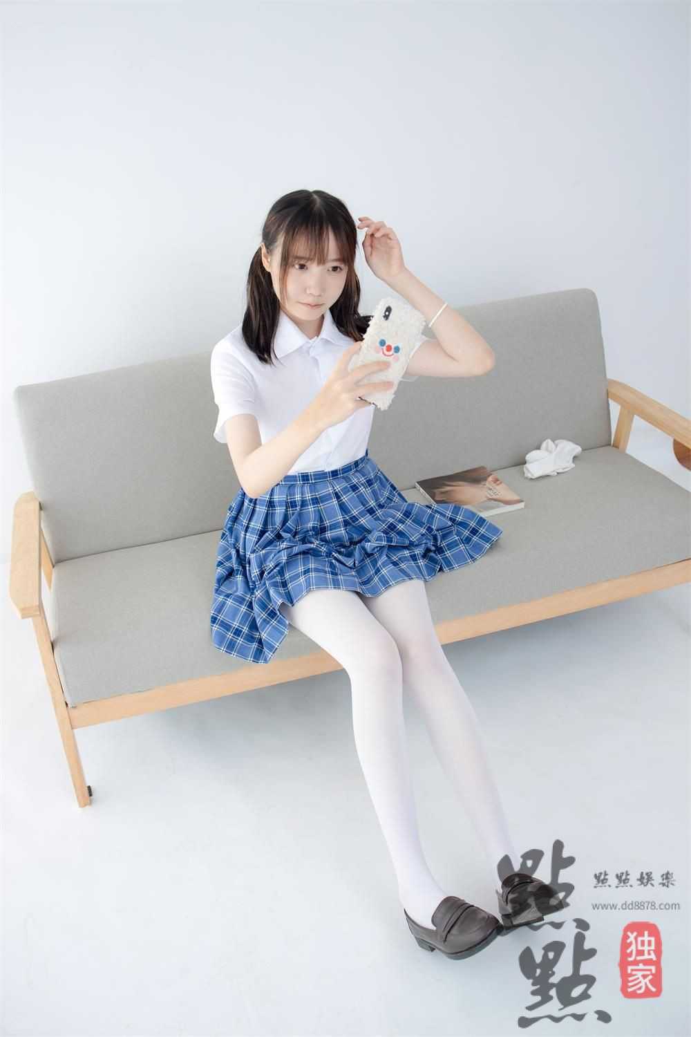 森萝财团 - JKFUN-040 Aika 80D白丝 [25P+1V/1.12G]（1）